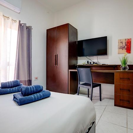 Sir William Reid Holiday Apartments 斯利马 外观 照片