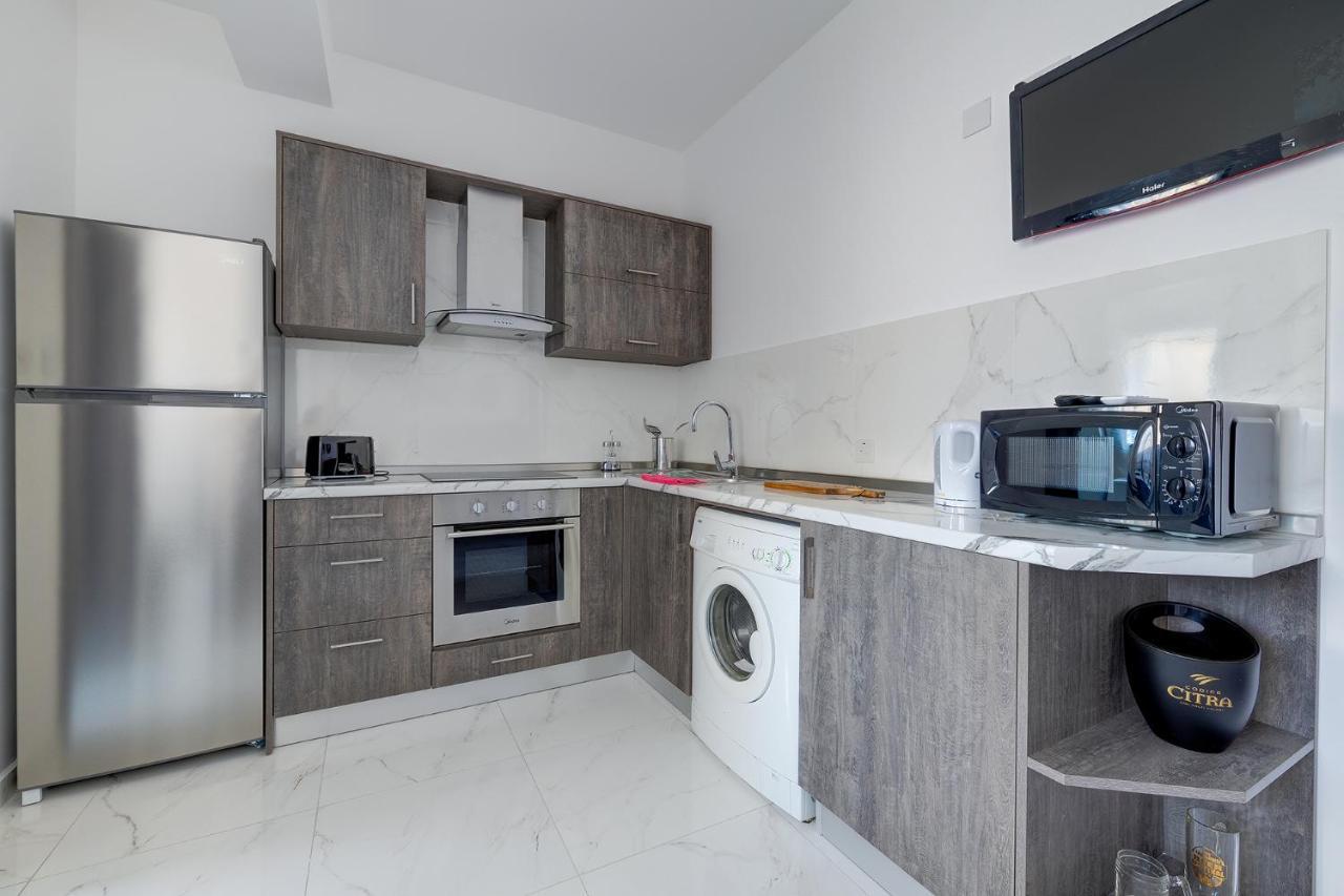 Sir William Reid Holiday Apartments 斯利马 外观 照片